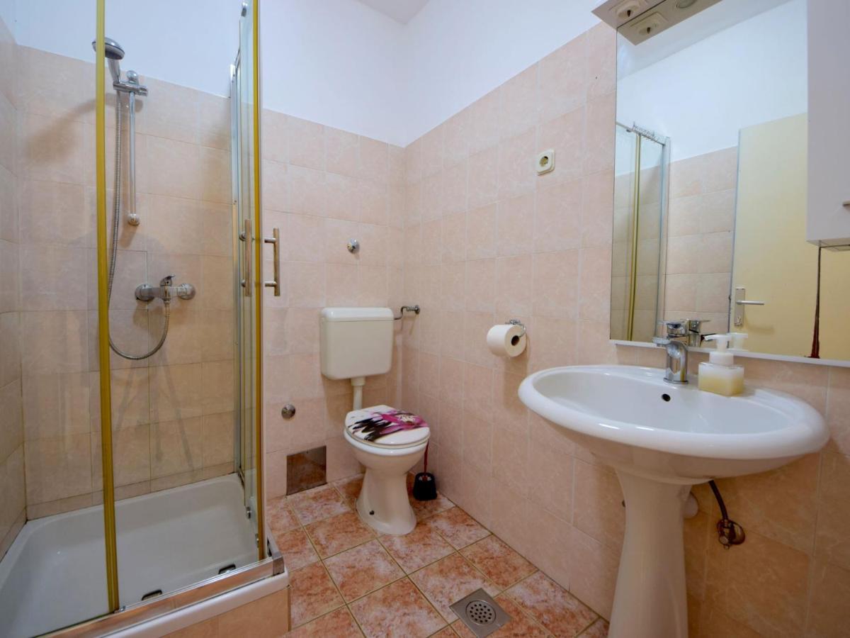 Apartment Katarina 2 - SIB155-1 Brodarica  Bagian luar foto